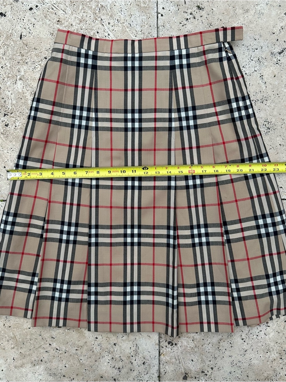 Burberry Nova Check Skirt - Wool - 28” Waist VINTAGE RARE SM / Size 6 EXCELLENT - Picture 5 of 13
